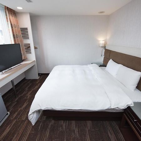 Junli Hotel Banciao Εξωτερικό φωτογραφία