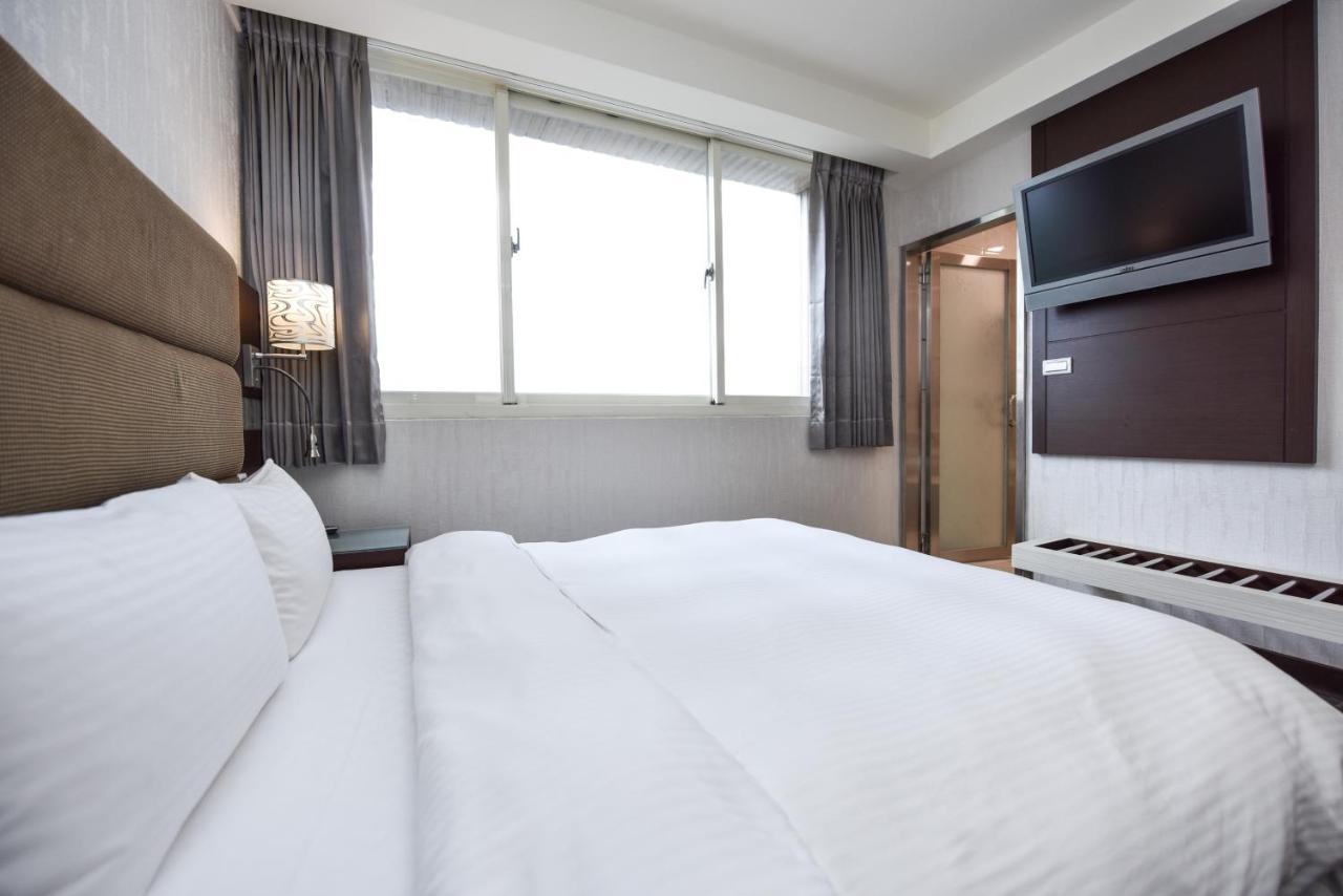 Junli Hotel Banciao Εξωτερικό φωτογραφία